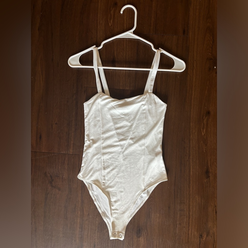 forever 21🤍 white bodysuit